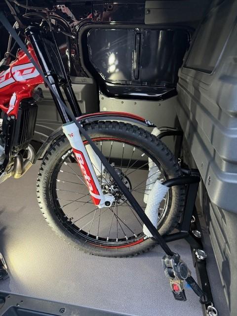 Modular bike rack for vw id buzz - loaded bikes Buzz 1
